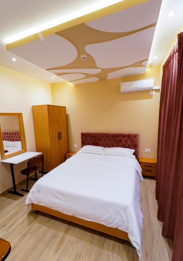 Sr99 Hotel 티라나 외부 사진